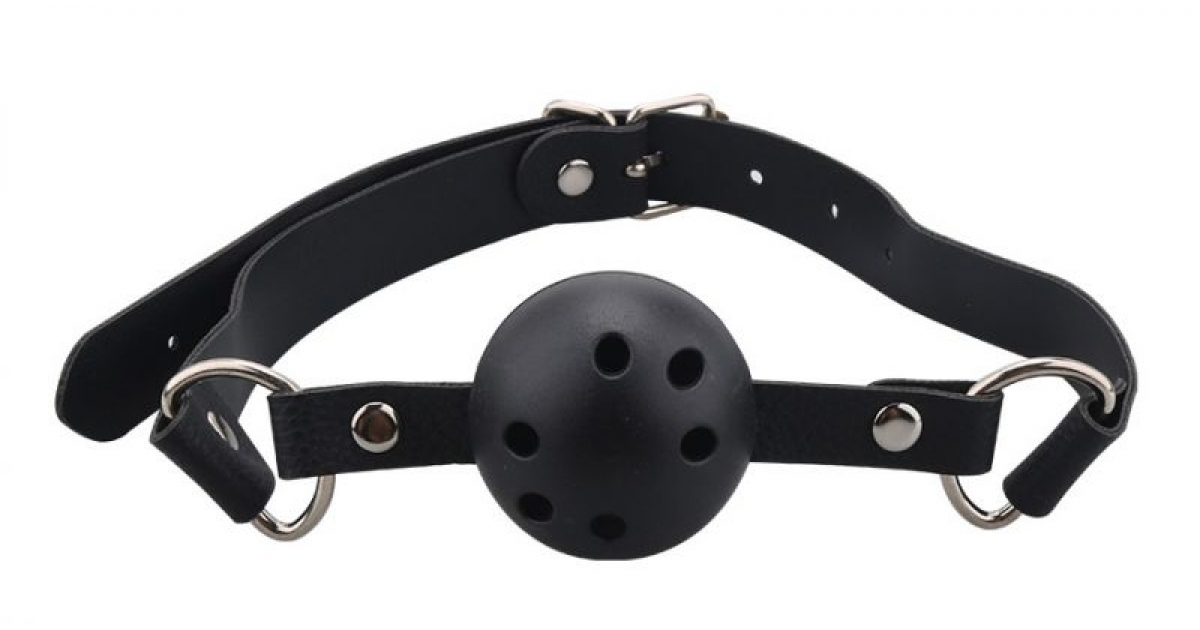 Кляп кольцо с лаковым ремешком купить со скидкой в секс шопе  Фетиш и BDSM  Кляпы